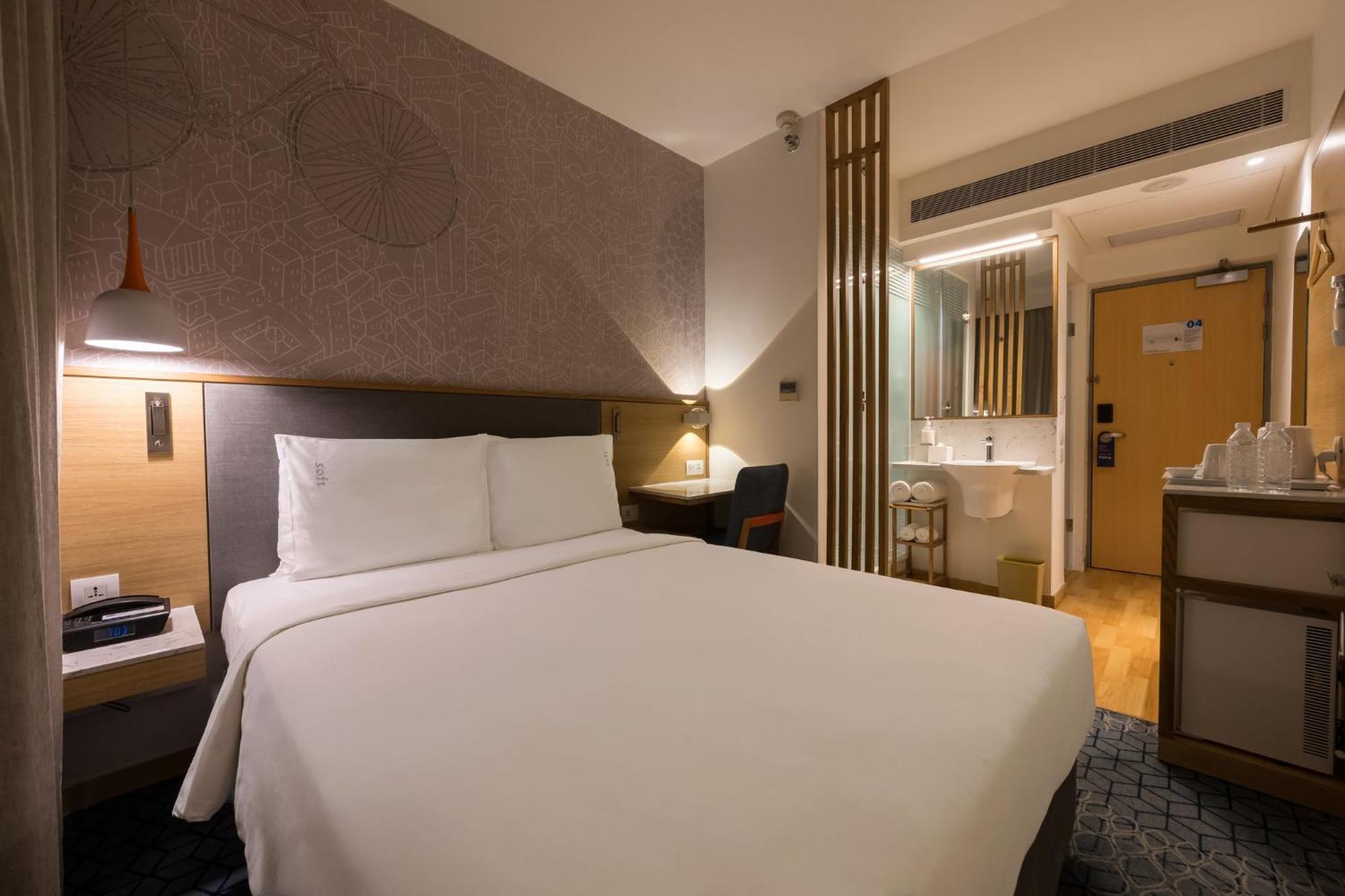 Holiday Inn Express Kolkata New Town By Ihg Exterior photo