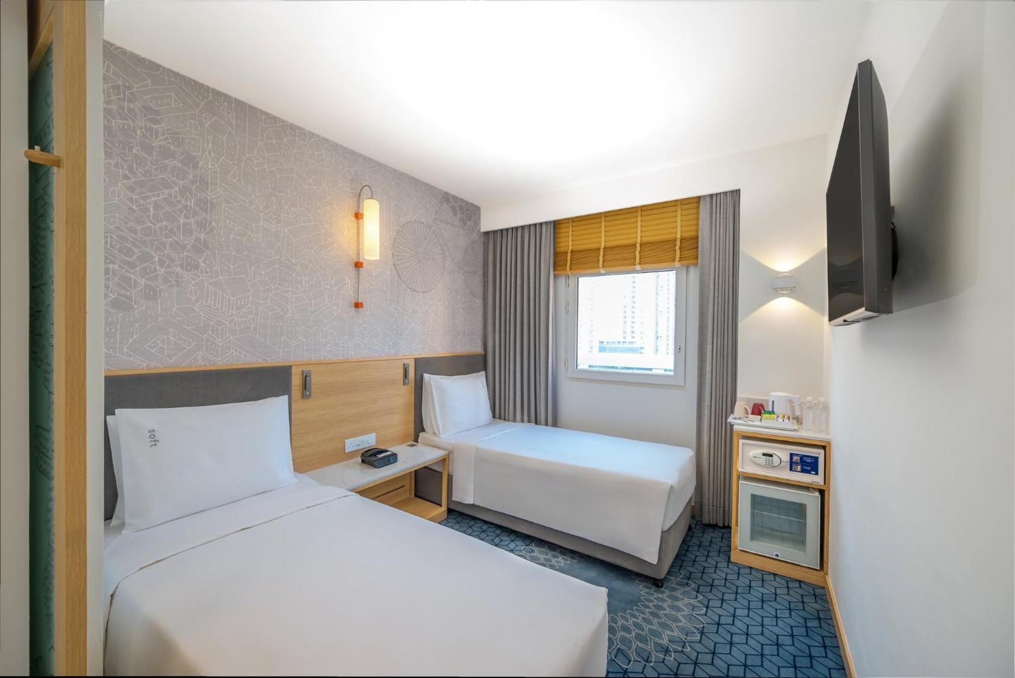 Holiday Inn Express Kolkata New Town By Ihg Exterior photo